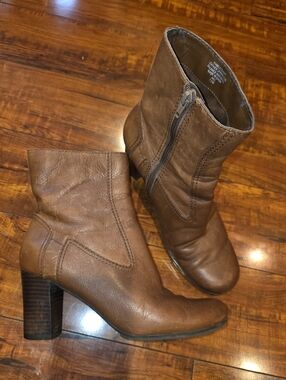 Nine West Women's Brown Leather Mid-Calf Block Heel Boots